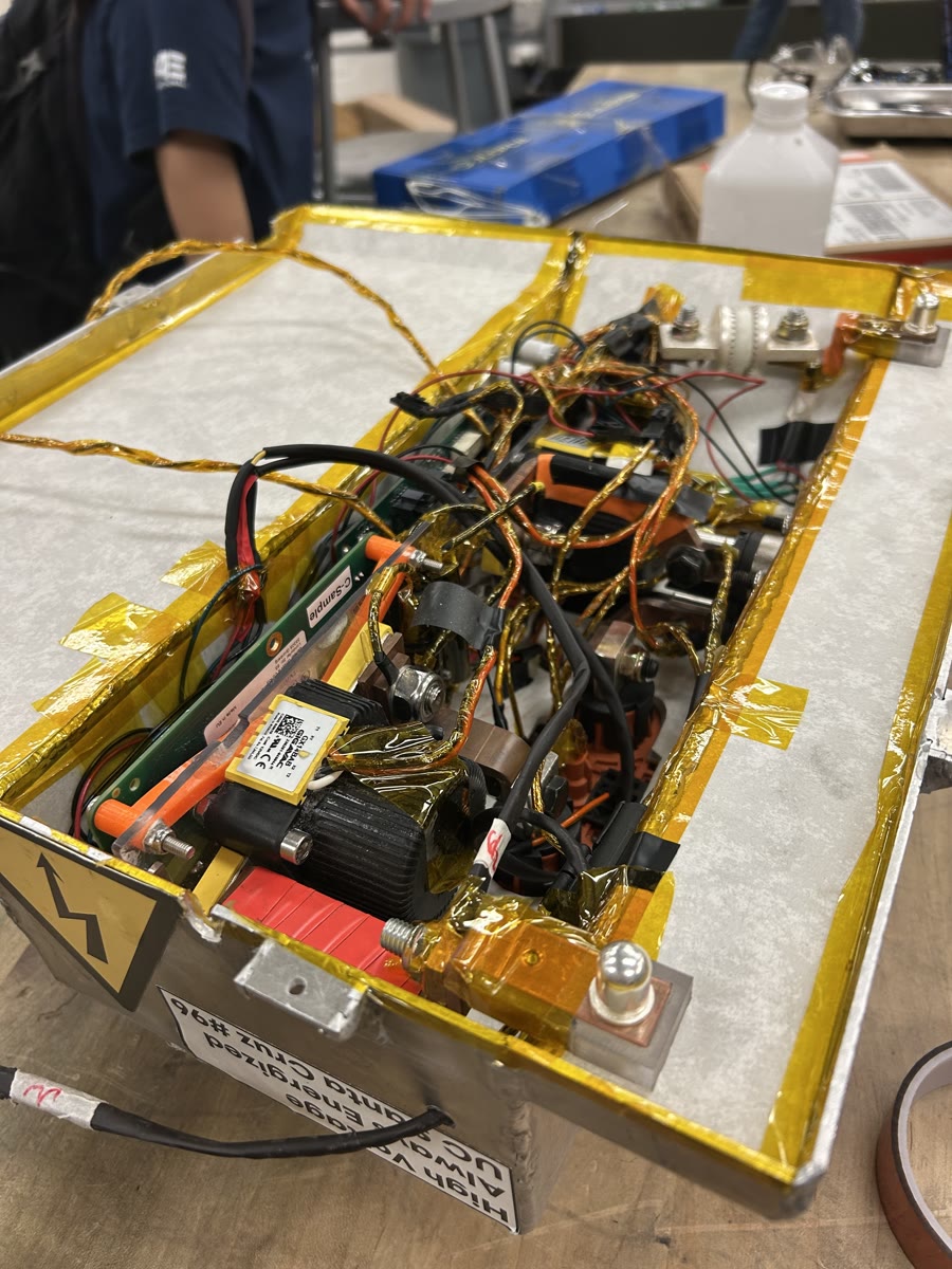 Battery FS4 IMG 3322