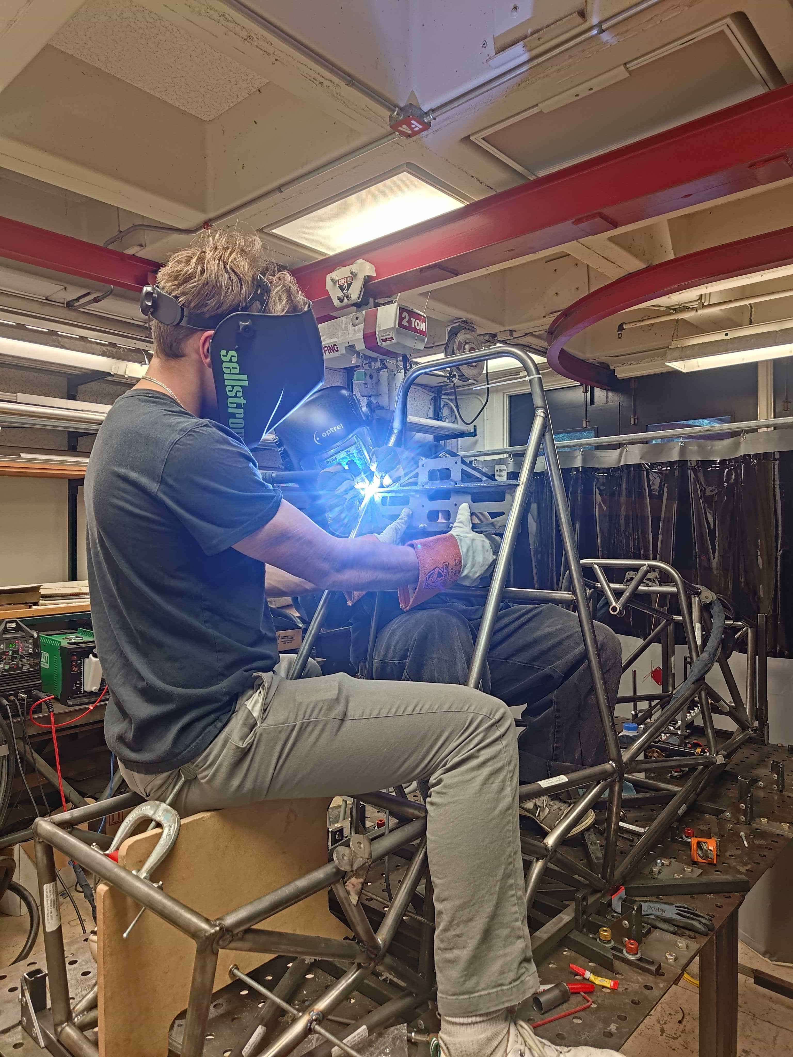 Welding2
