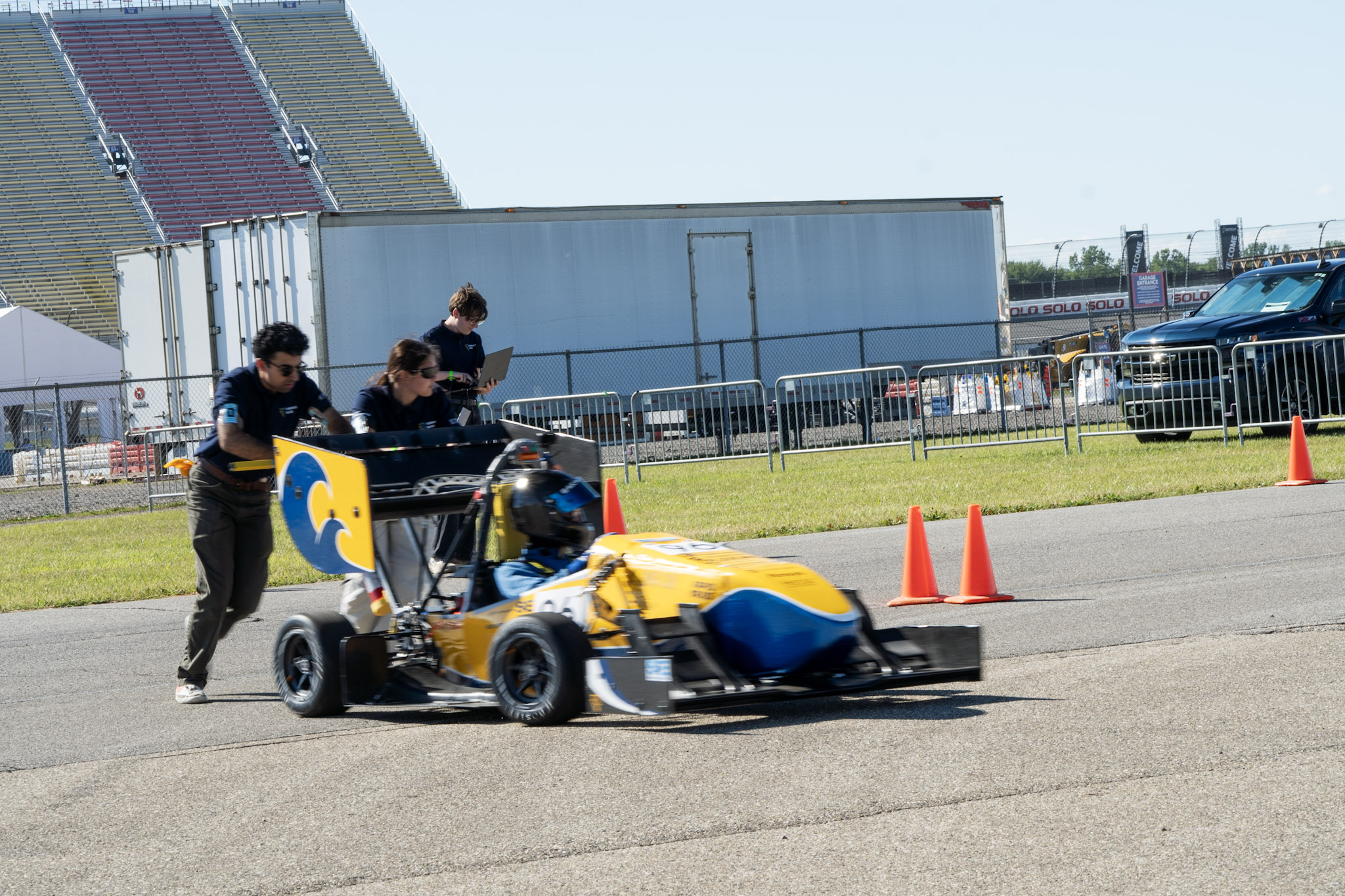 comp 2026 DSC02368